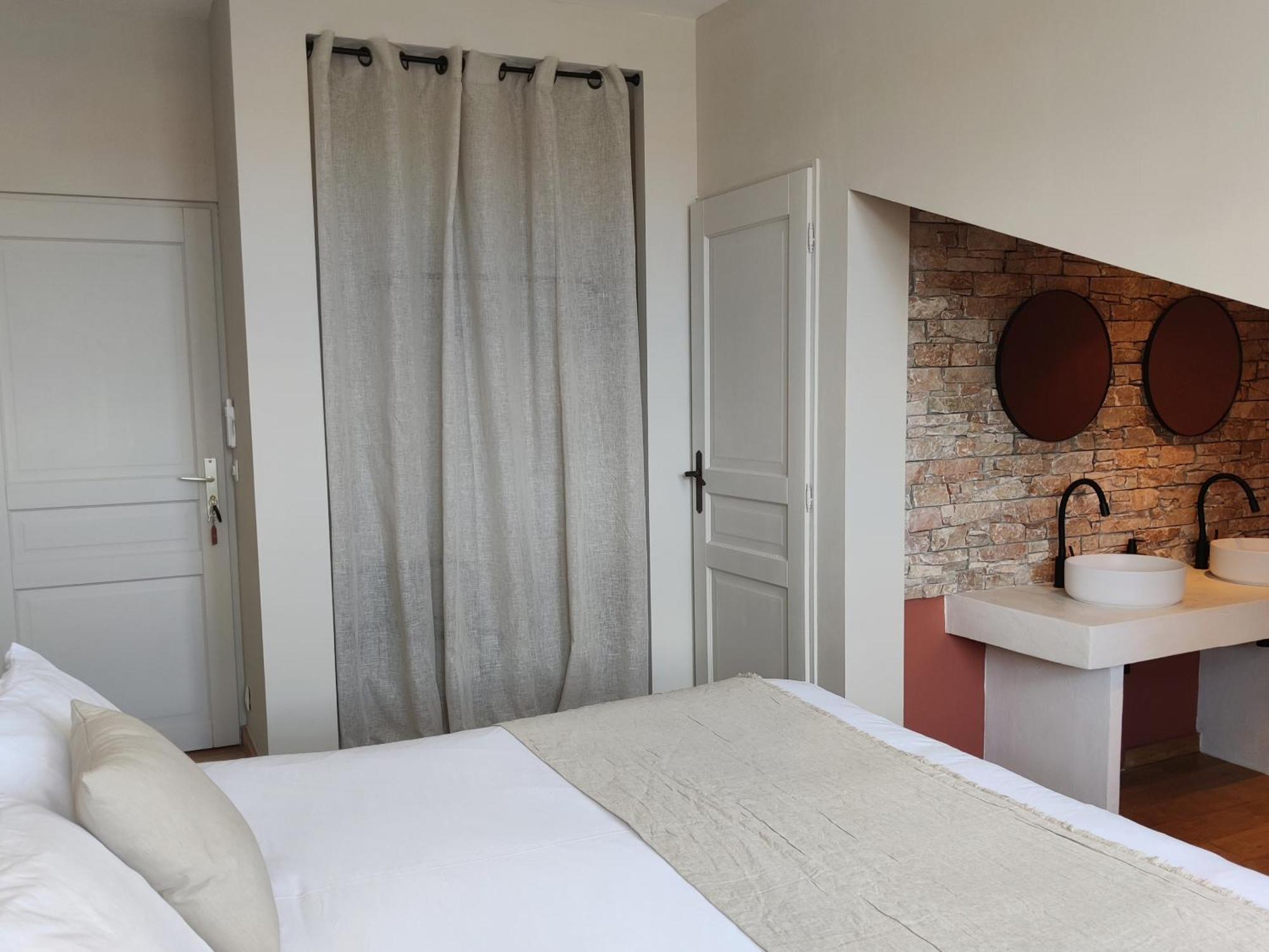Chambres d'hôtes - Bed&Breakfast Les Palmiers Mèze Quarto foto