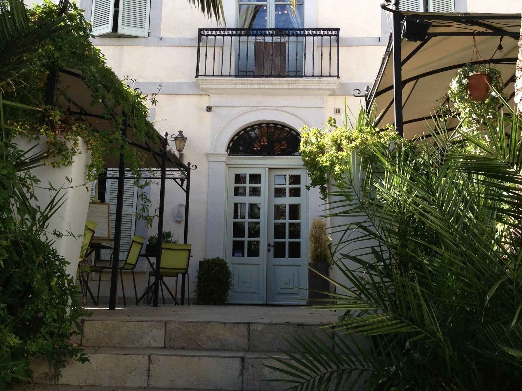 Chambres d'hôtes - Bed&Breakfast Les Palmiers Mèze Exterior foto